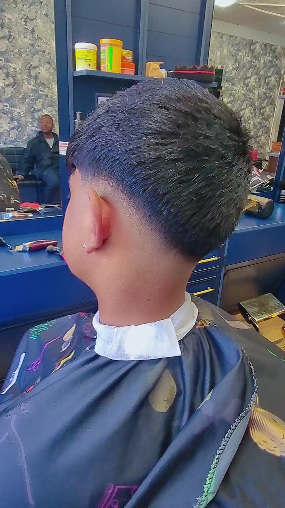 Textured crop with a blended beard